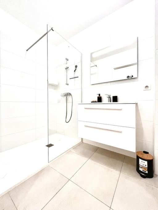 Appartement Neuf Avec Terrasse Saint-Florent  Εξωτερικό φωτογραφία