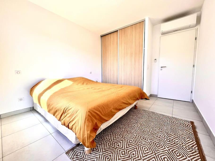 Appartement Neuf Avec Terrasse Saint-Florent  Εξωτερικό φωτογραφία